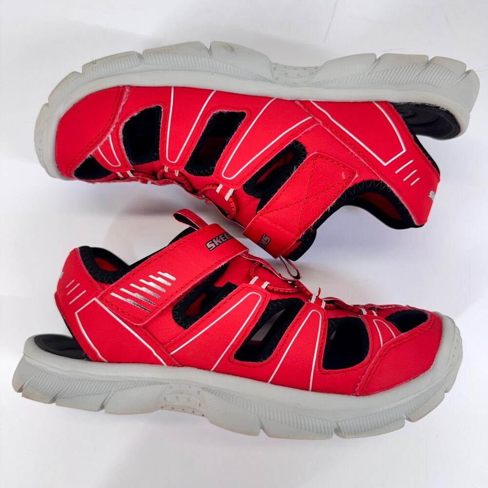 Skechers Kids Size 4 Relix Valdez Red Sandals Closed Toe Summer Comfort Travel - Picture 7 of 11